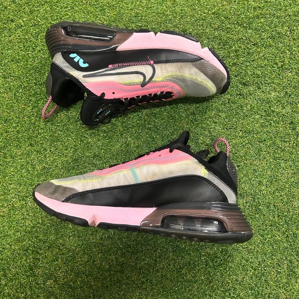 Nike Air Max 2090 Pink Foam Lotus Pink Black CW4286-100 Womens 10